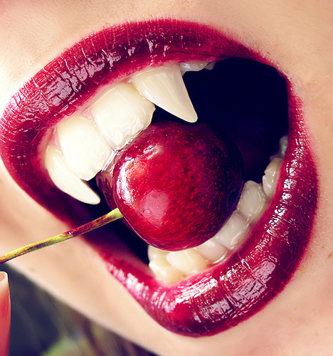 Vampire,fangs,beautiful,body,part,cherry,face-d754749d85d6a76c341b70525f4339fb_h