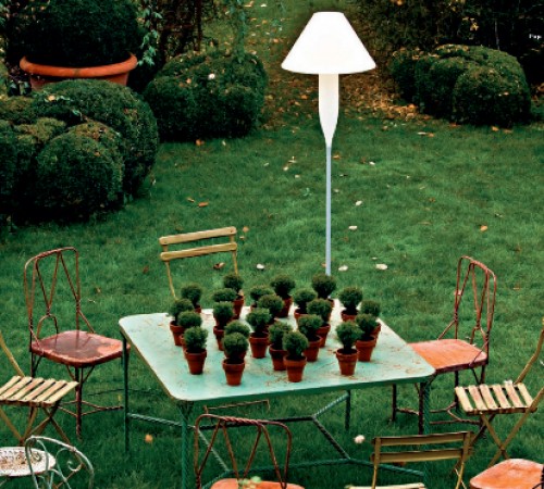 Bonheur_floor_lamp_pic_1