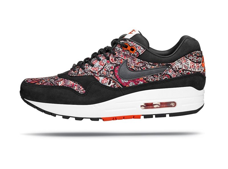 NIKE_AIRMAX_1_03