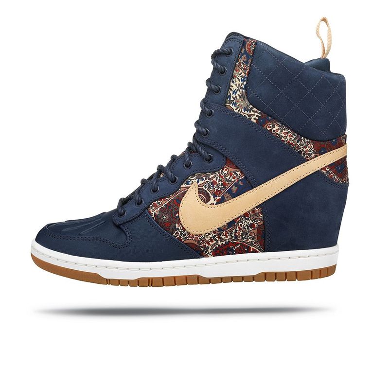 NIKE_DUNK_SKY_HIGH_SNEAKERBOOT_04