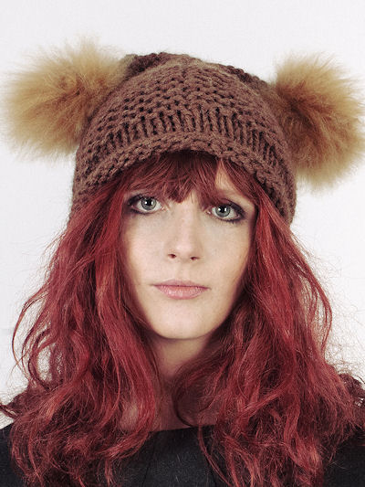 Fur_pom_pom_knitted_hat