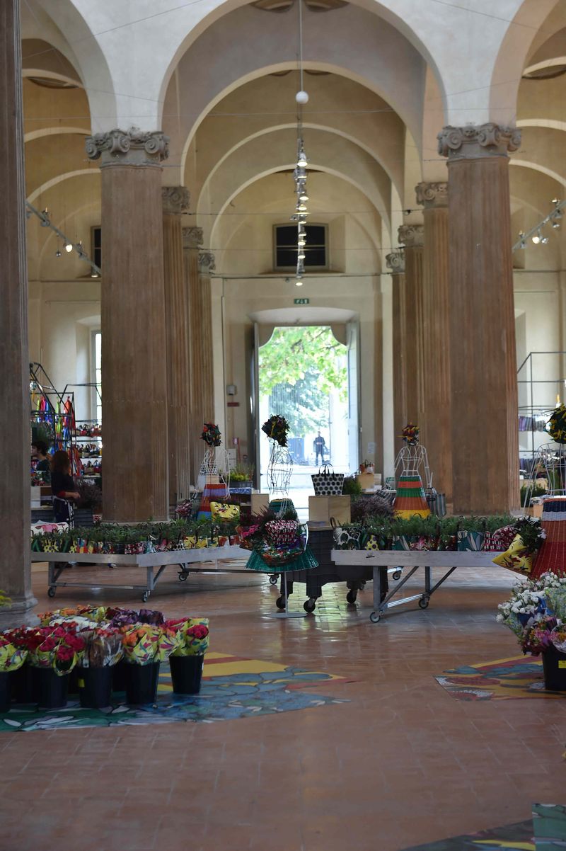 07 ñ MARNI FLOWER MARKET Installation Milan September 21